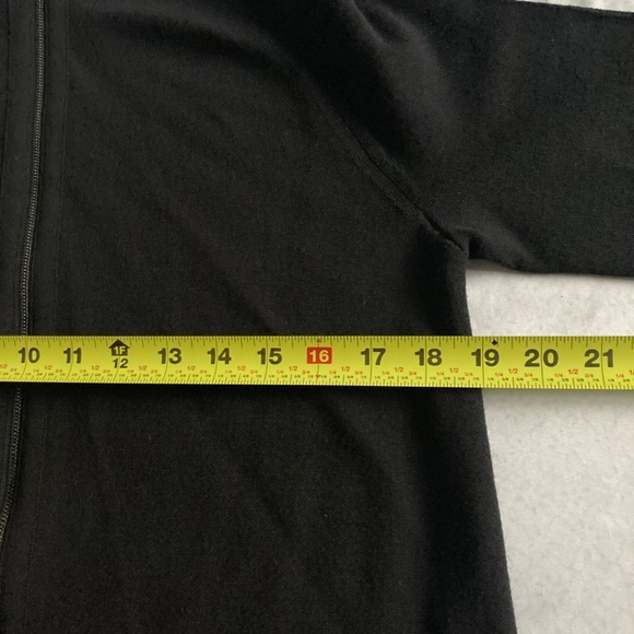 Lafayette 148 women’s wool blend sweater - Picture 6 of 7